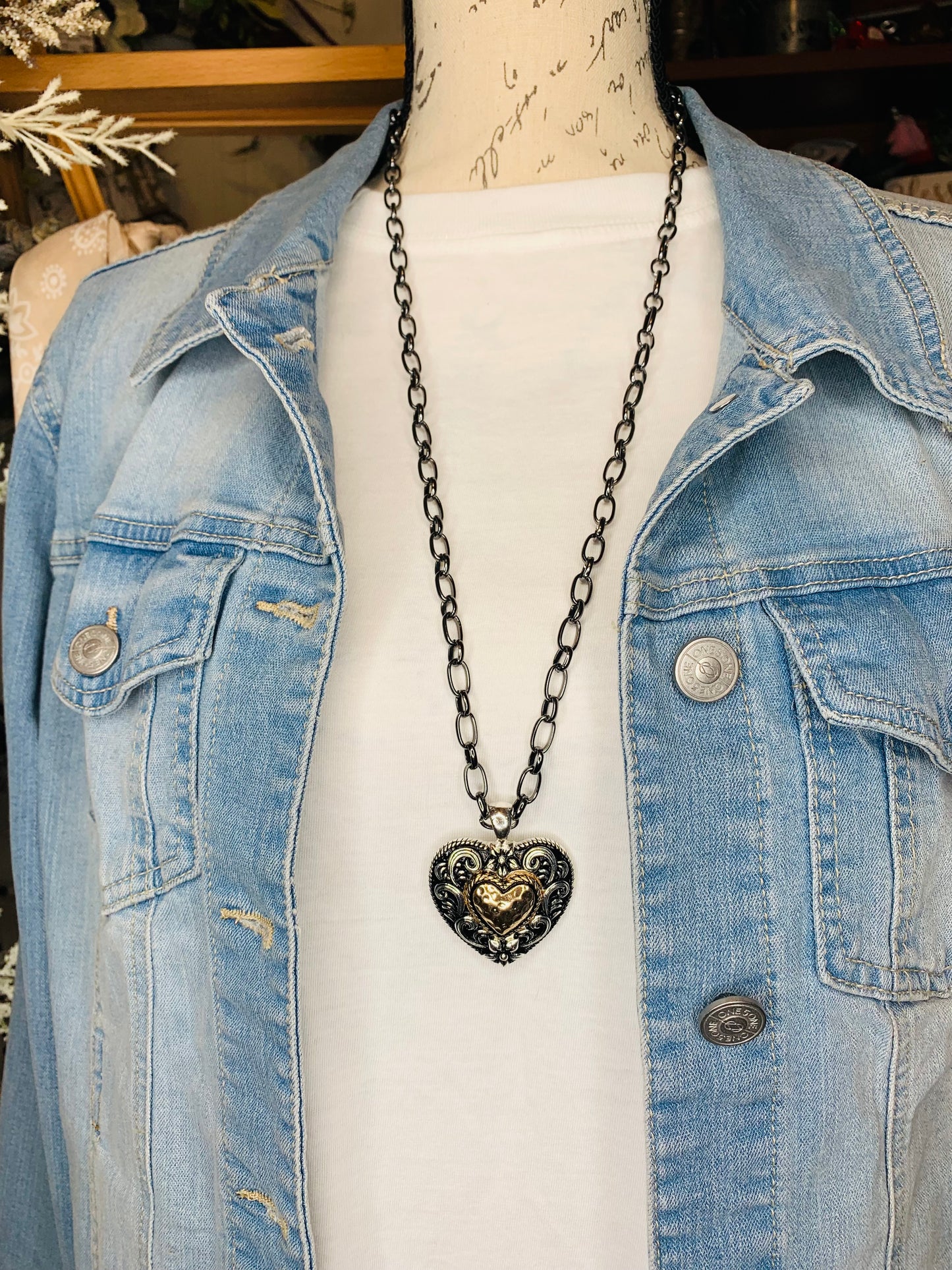 Western Heart Pendant Necklace