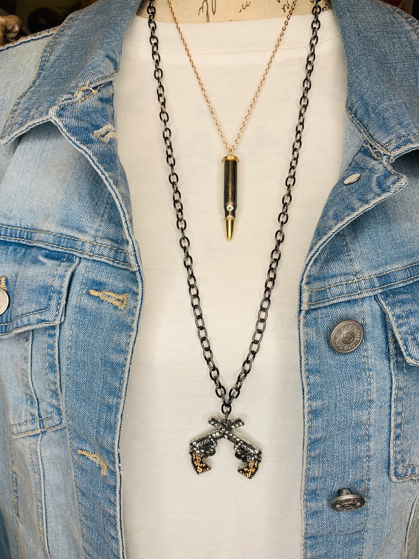 Double Barrel Gunslinger Necklace