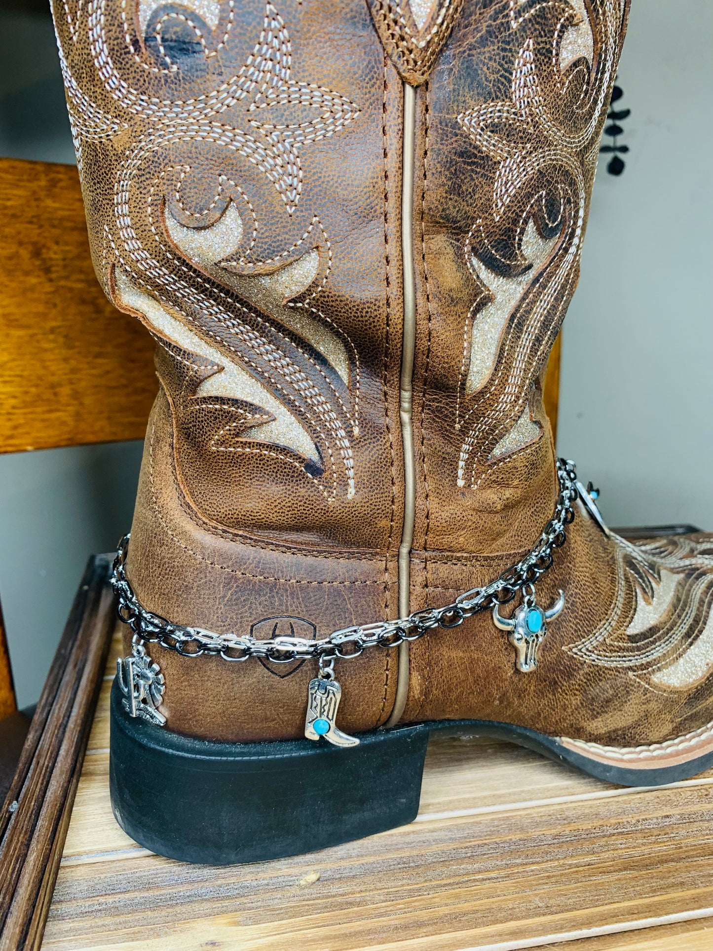 Western "Boot" Bracelet