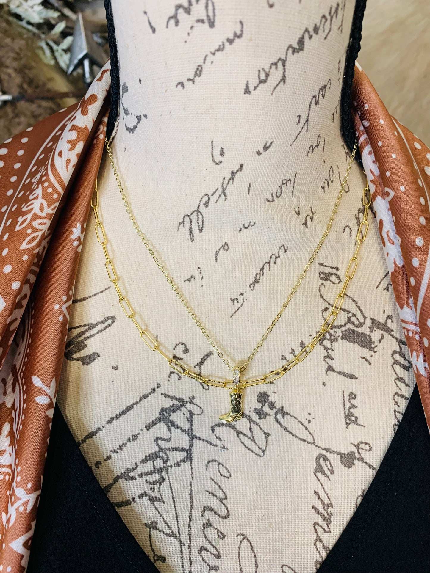 "Golden Boot" Necklace Set