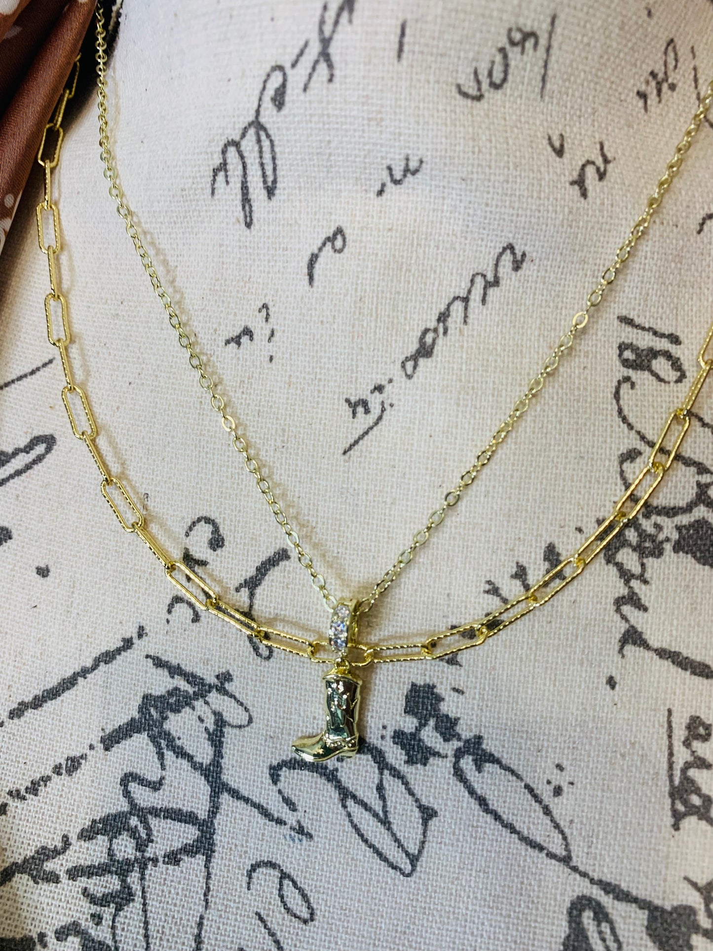 "Golden Boot" Necklace Set