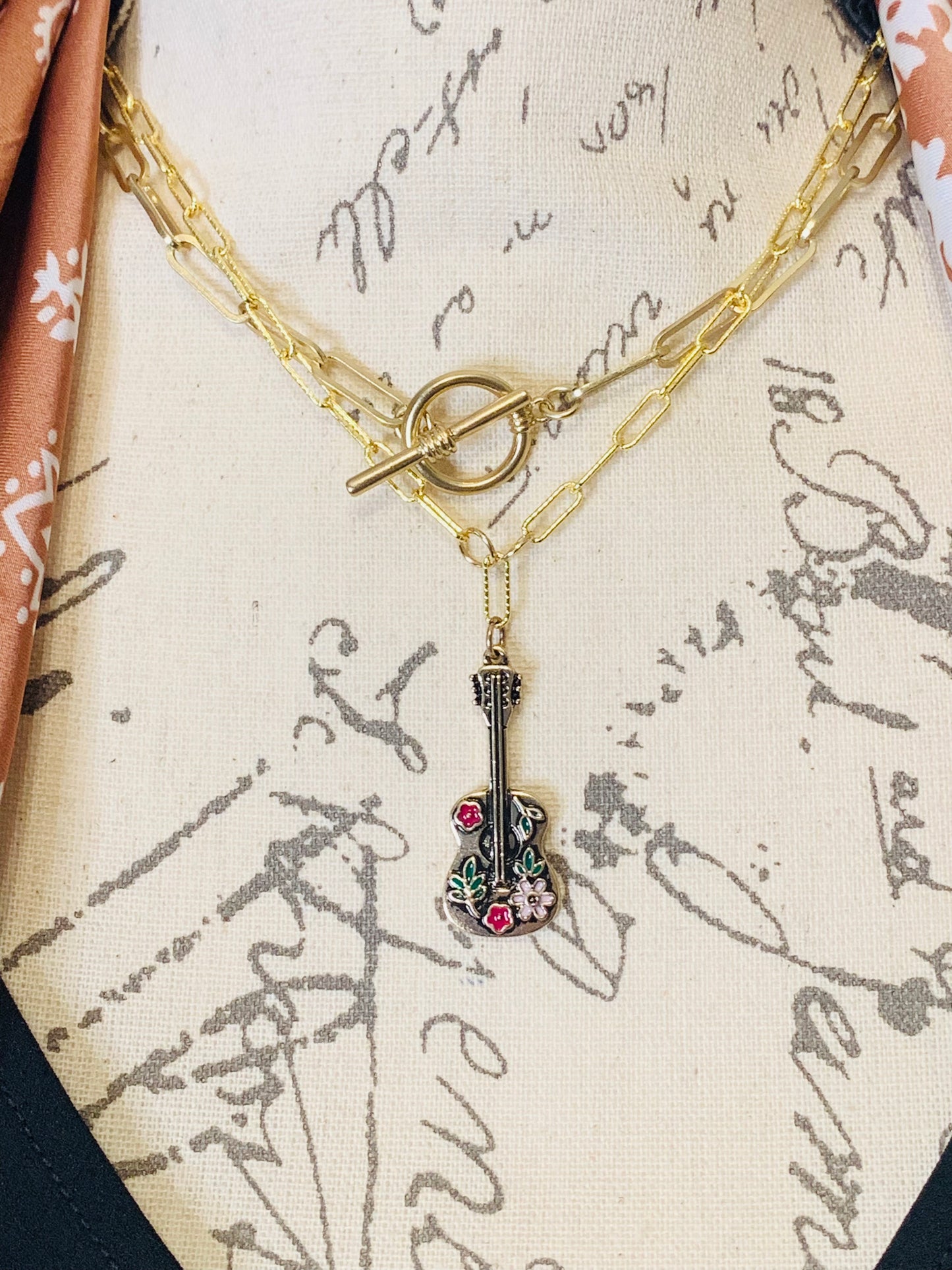 "Golden Guitar" Necklace Set
