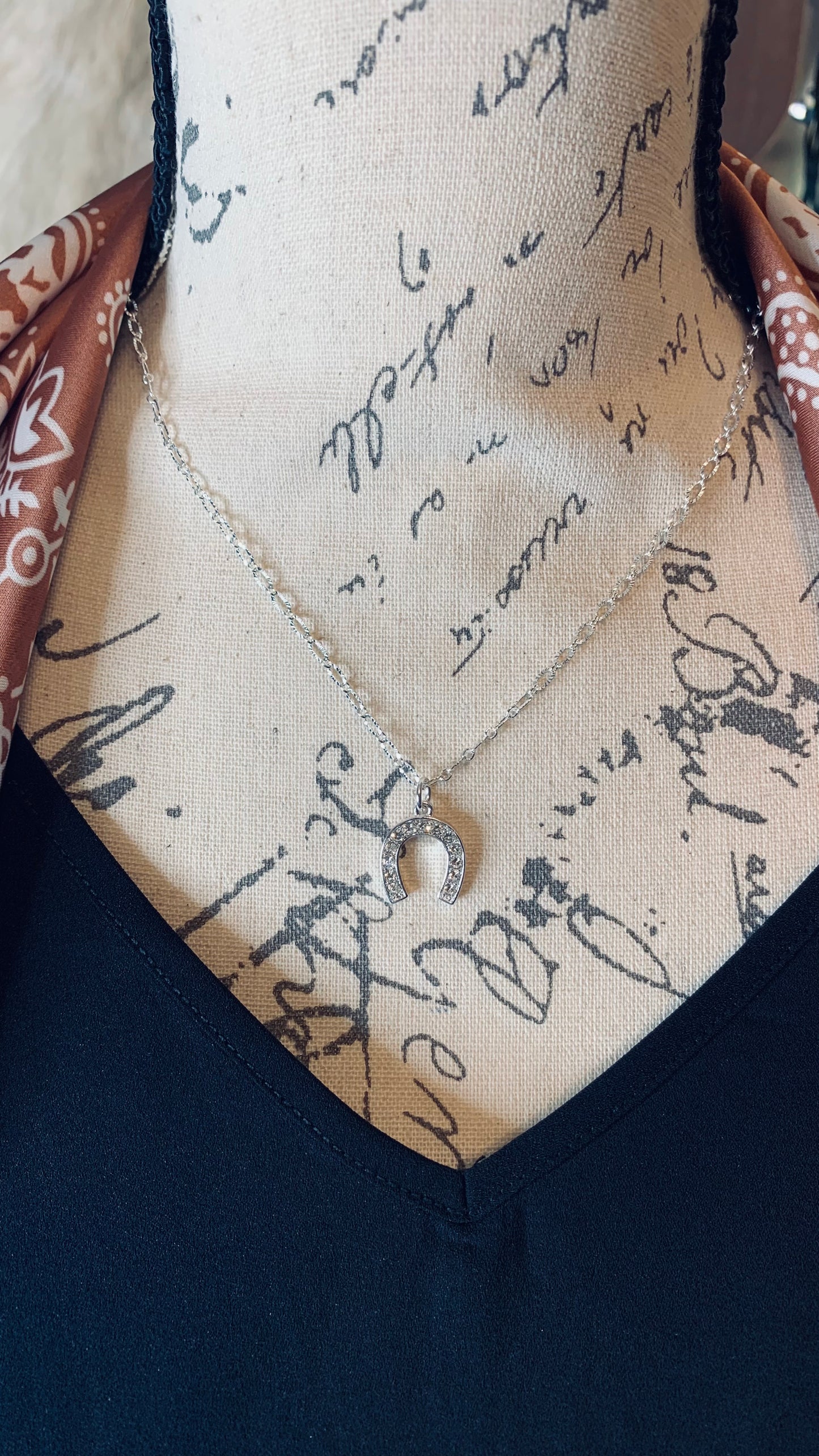 Bright Silver Horseshoe Necklace