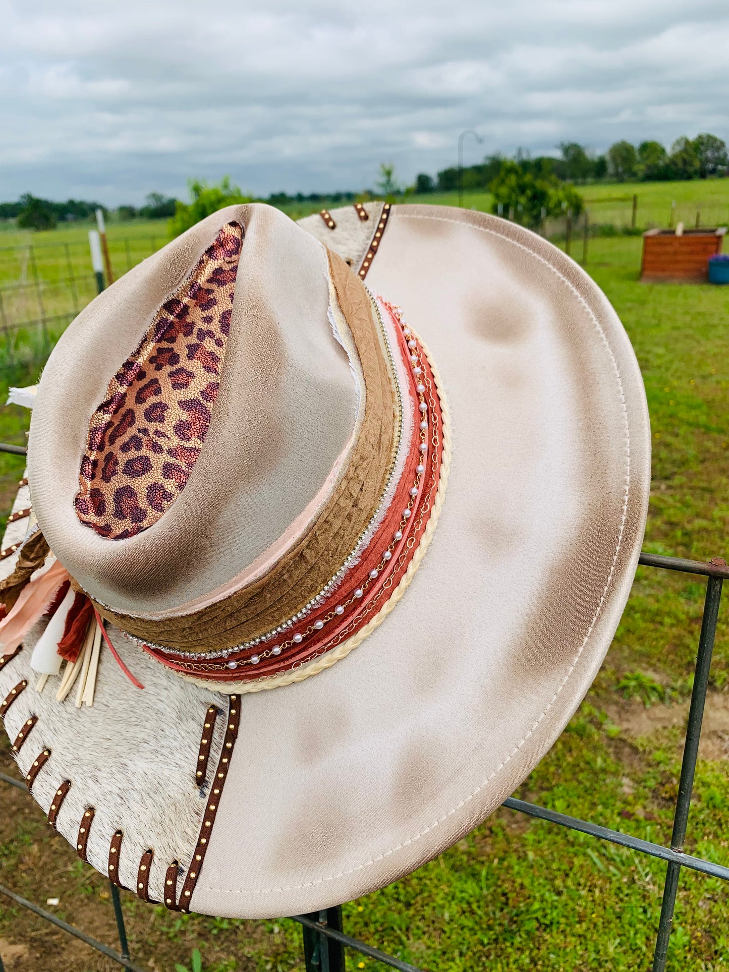 Rancher Hat "Smoke Show" Design