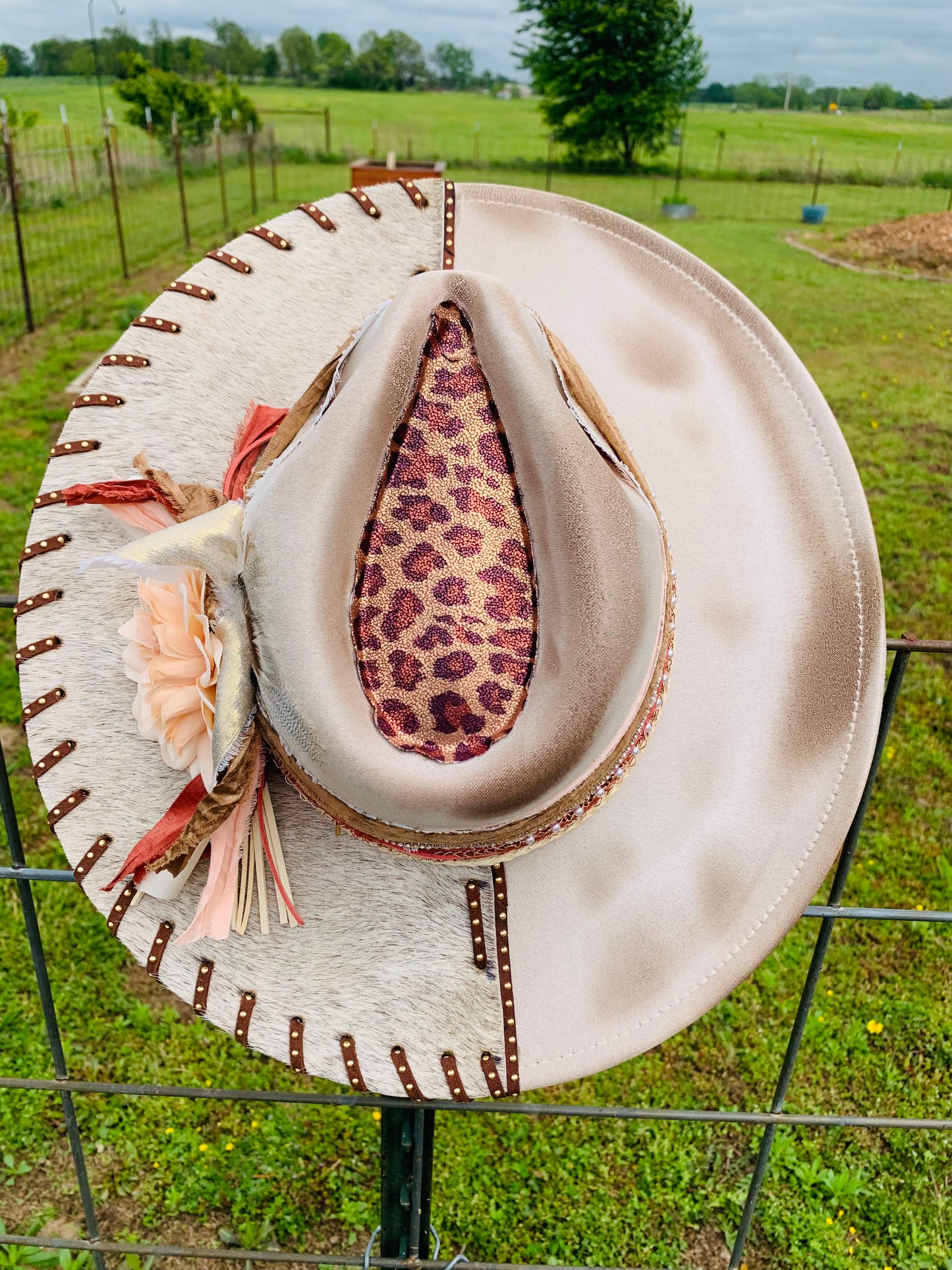 Rancher Hat "Smoke Show" Design