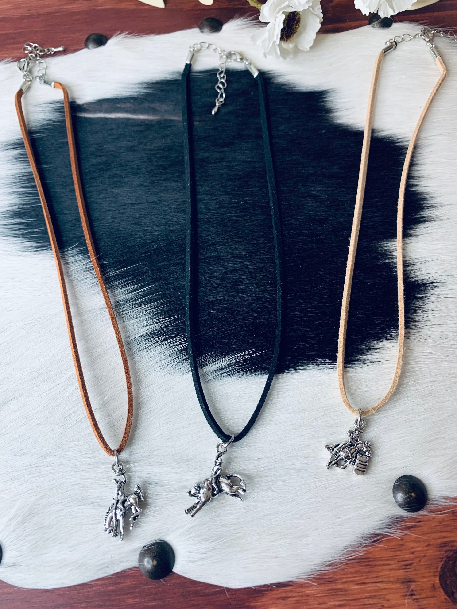 Rodeo Chokers Wild Western Dreams